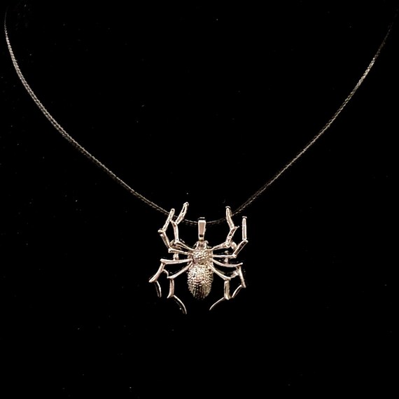 スパイダーネックレス、シルバースパイダー、ゴスネックレス 