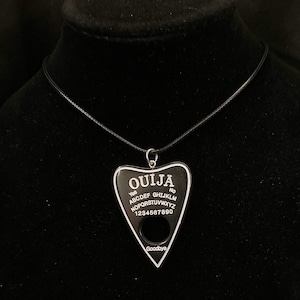 Planchette Necklace, Ouija Board Necklace, Spirit Board, Halloween Necklace, Planchette Jewelry, Black Planchette