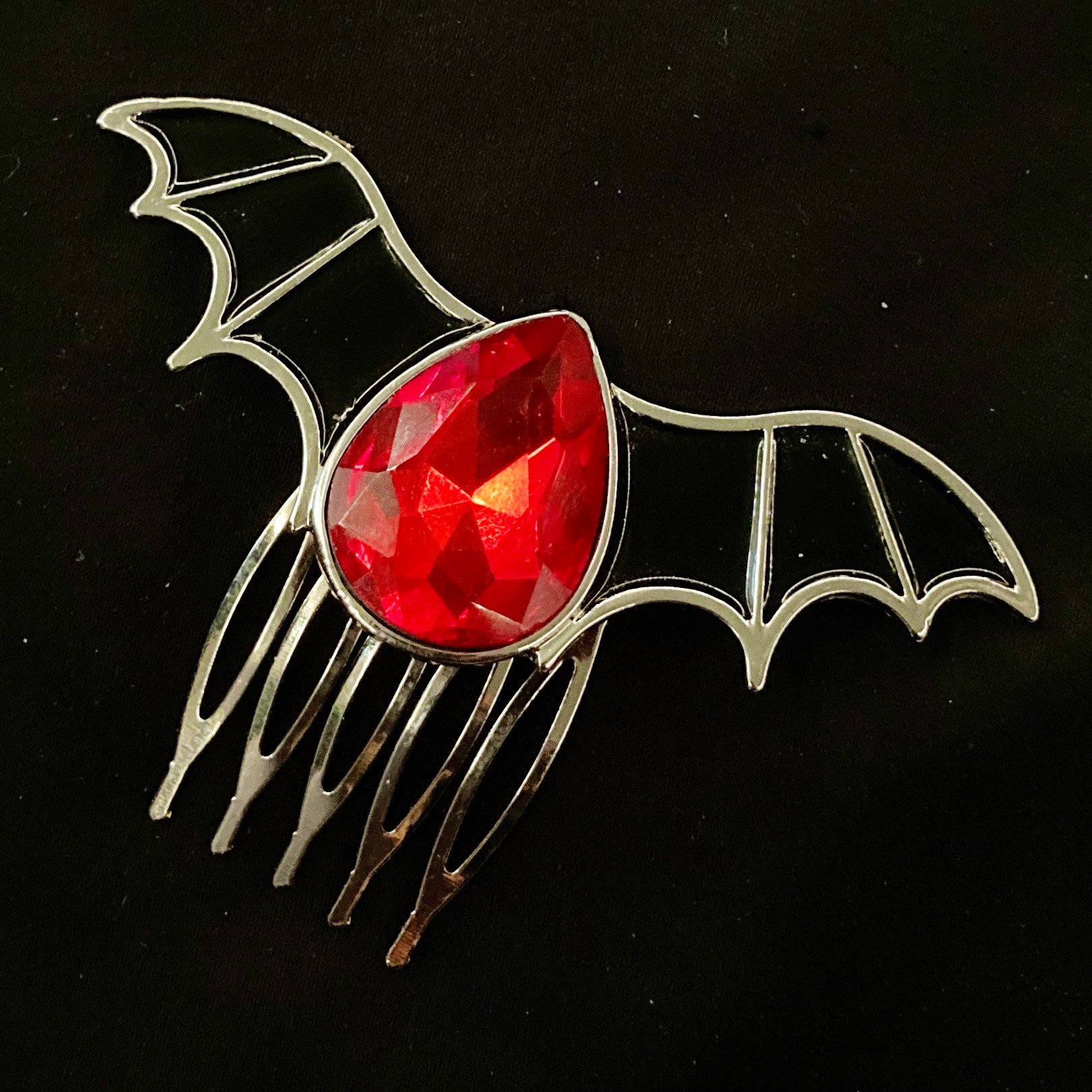Bat Hair Comb, Black Red Bat, Goth Hair Comb, Gothic Hair Comb, Wing ...