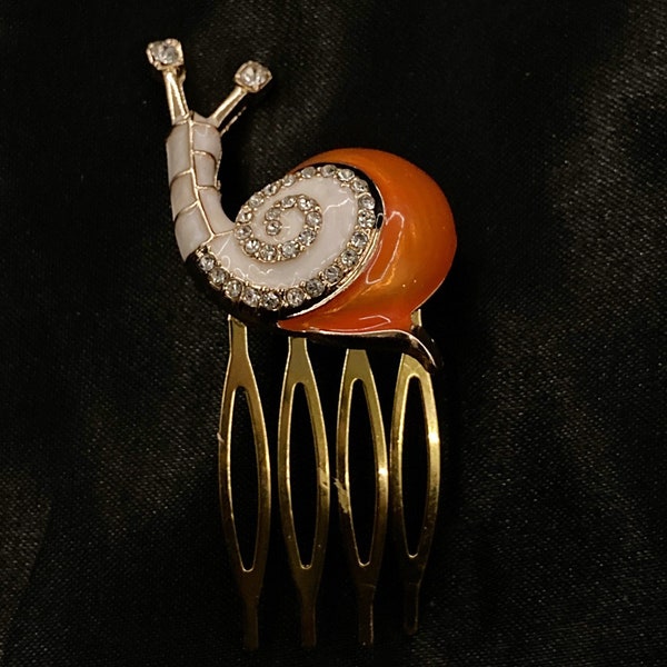 Orange Snail, White Snail, Snail Hair Comb, Snail Jewelry, Garden Snail, Gastropod, Mollusk, Insect Hair Comb, Bug Hair Comb