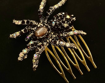 Gold Spider, Spider Hair Comb, Goth Hair Comb, Spider Jewelry, Arachnid Hair Comb, Entomology Hair Comb, Black Spider