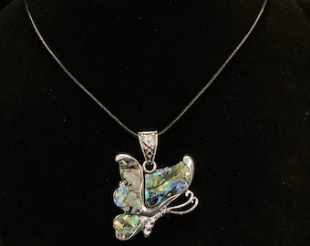 Abalone Pendant, Mother Of Pearl Butterfly, Butterfly Necklace, Butterfly Pendant, Color Shifting, Insect Necklace, Abalone Butterfly