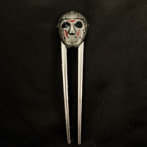 Silver Hair Fork, Jason Hair Fork, Hockey Mask Killer, Hockey Mask Hair, Jason Voorhees, Friday The 13th, Camp Crystal Lake, Horror Movie