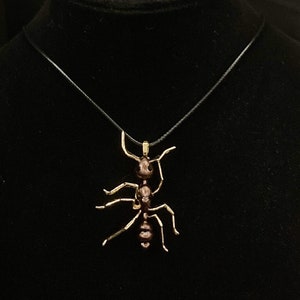 Brown Ant, Ant Necklace, Carpenter Ant, Ant Pendant, Ant Jewelry, Insect Necklace, Insect Jewelry, Insect Pendant, Queen Ant