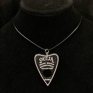 Planchette Necklace, Ouija Board Necklace, Spirit Board, Black Glitter, Planchette Jewelry, Black Planchette