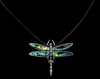 Collar de libélula, libélula de abulón, libélula plateada, libélula brillante, collar de insectos, colgante de libélula, joyería de libélula,