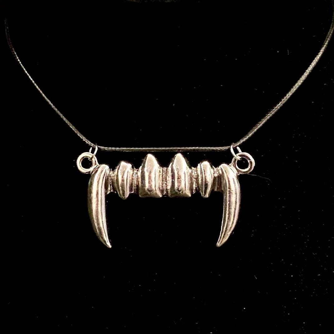 Vampire Necklace, Vampyre Necklace, Vampire Teeth, Halloween