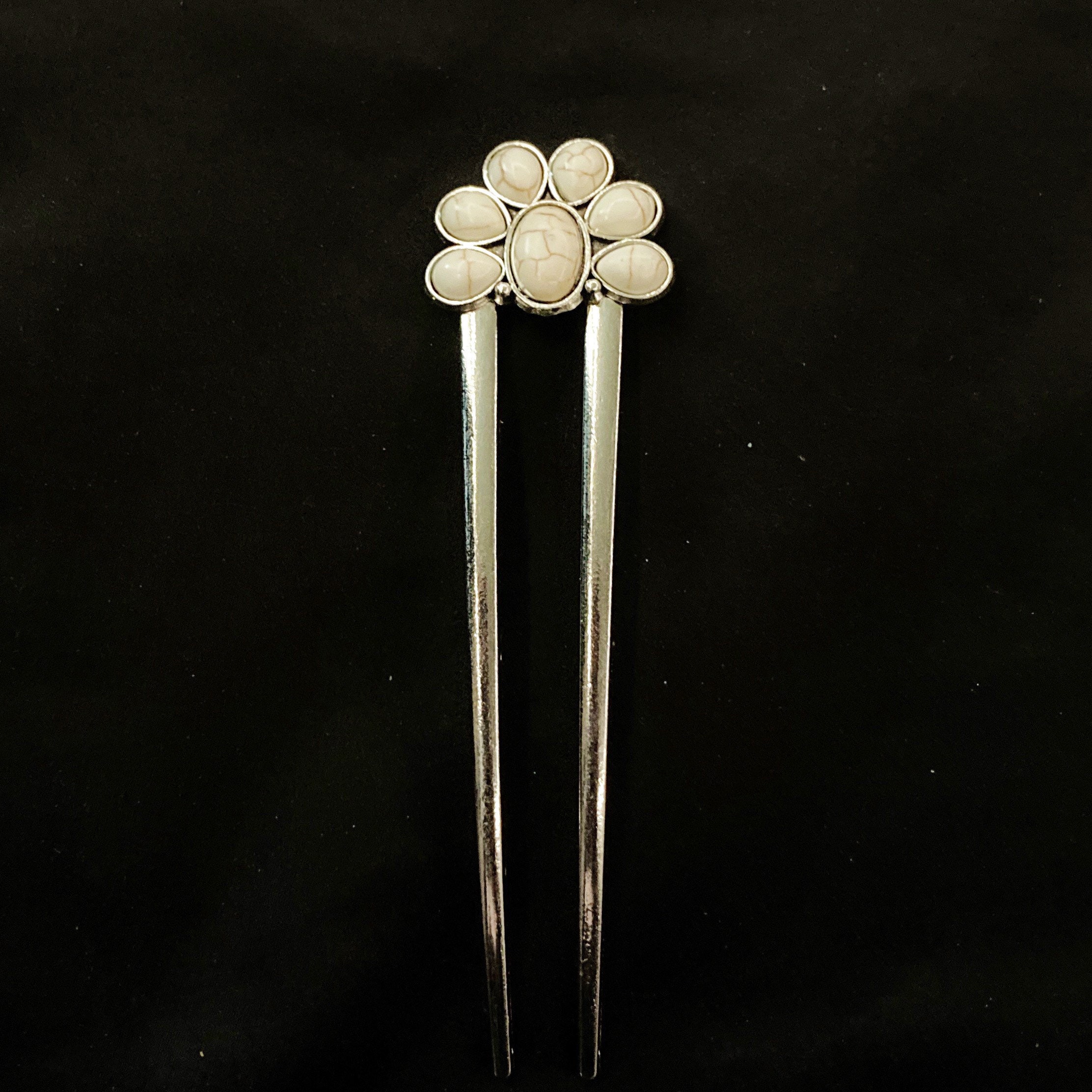NEW! Howlite Hair Fork Natural Howlite (dyed) Hair Fork/u Shaped Blue Crystal Pin  main image 3