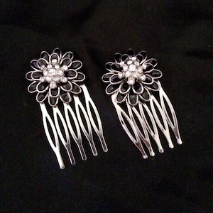 Set Of Hair Combs, Black Silver, Black Flowers, Black Flower Comb, Flowers for Hair, Hair Accessory, Flower Hair combs, Black Silver Flower
