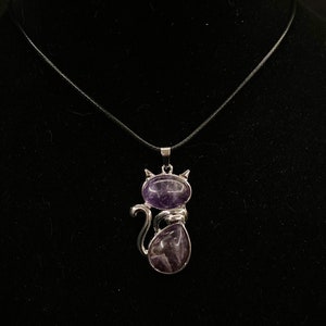 Cat Necklace, Cat Pendant, Purple Cat, Amethyst Cat, Cat Jewelry, Purple Stone, Amethyst Necklace, Amethyst Pendant, Cat Lover