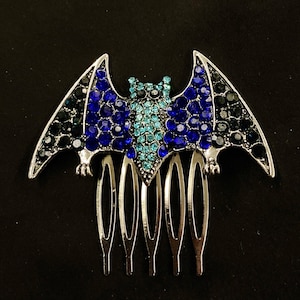 Silver Hair Comb, Goth Hair Comb, Gothic Hair Comb, Wing Hair Comb, Bat Wing, Bat Hair Comb, Halloween Hair, Bat Jewelry, Silver Blue