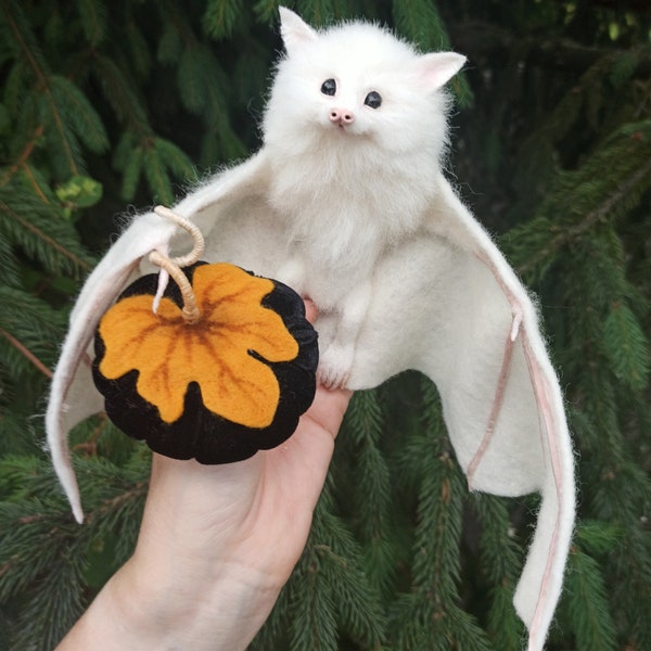 White Bat miniature/Baty/Halloween/Flying Fox/Pet portrait Custom/OOAK/Bat/dollhouse/gift