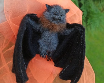 Little Bat miniature/Halloween/Flying Fox/Black bat/Pet portrait Custom/Wool OOAK Sculpture/Bat/dollhouse/gift/OOAK Sculpture/Miniature