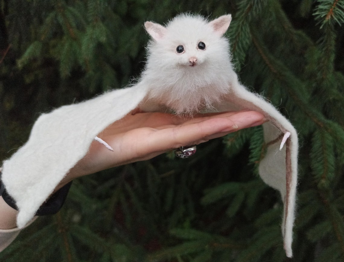 White Bat miniature/Halloween/Flying Fox/Black bat/Pet Etsy