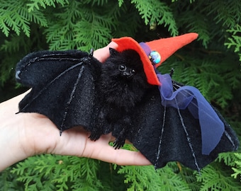 Black Baby Bat/Halloween/Flying Fox/Bat/dollhouse/Miniature/realistic bat/Vampire bat/Felted  bat/Halloween bat