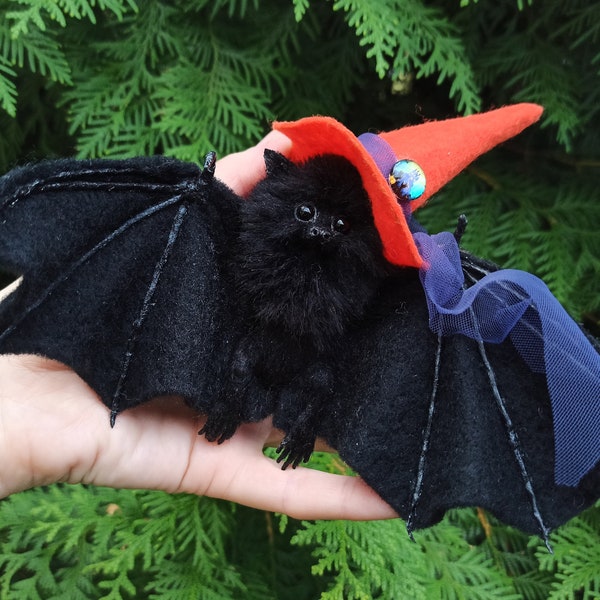 Black Baby Bat/Halloween/Flying Fox/Bat/dollhouse/Miniature/realistic bat/Vampire bat/Felted  bat/Halloween bat