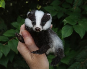 Badger miniature/badger/Custom Order/Pet portrait/Sculpture/dollhouse/gift/OOAK Sculpture/realistic animals/OOAK Sculpture