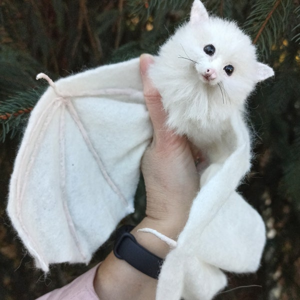 White Bat miniature/Halloween/Flying Fox/Black bat/Pet portrait Custom/OOAK Sculpture/Bat/dollhouse/gift/Soft Sculpture/Miniature