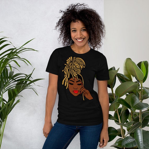 Blond Dreadlocks Red Lips Unbothered Into Me Black Woman Soft T Shirt
