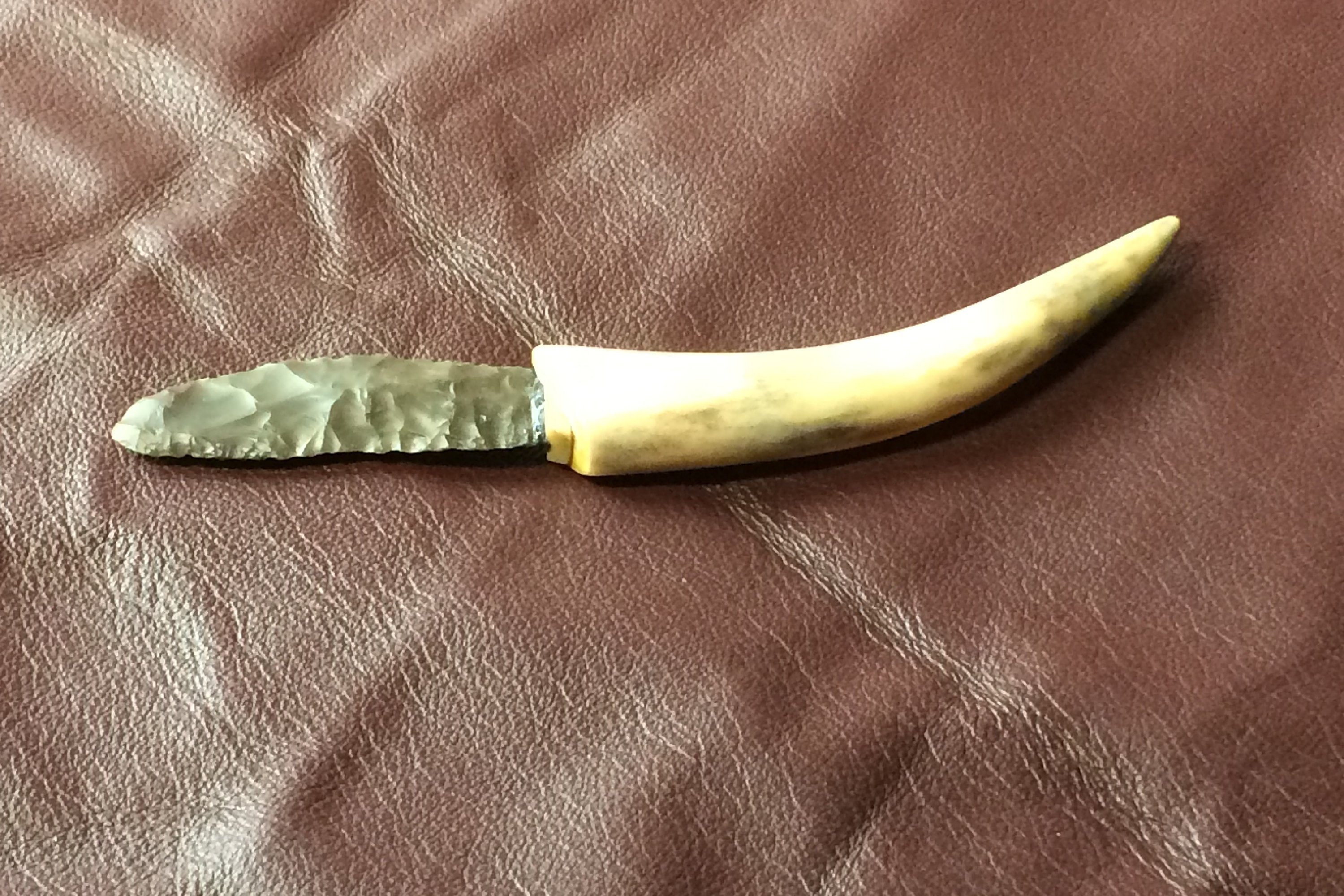 Texas stone blade folding knife