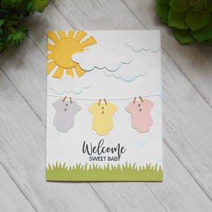 Carte de corde à linge pour bébé - « Welcome Sweet Baby » Carte de voeux vierge pour corde à linge pour bébé fille « Welcome Sweet Baby »