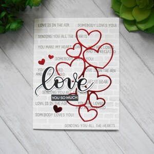 Carte coeur d'anniversaire - « Je t'aime tellement », coeurs rouges et texte vierge carte de voeux d'anniversaire