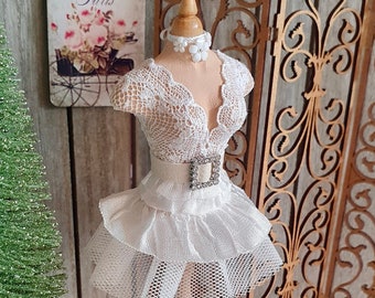 Refined ballet dress in 1:12 scale