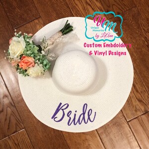 Embroidered Bride floppy Beach Hat, Wedding Hat, Bride Beach hat, Personalized Floppy Hat, Floppy hat, Beach Hat, Straw floppy hat Honeymoon