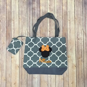 Quatrefoil Tote/Beach Bag - Mickey or Minnie inspired Disney - FREE Name or monogram 10 Colors - Brides, Travel, Cruises, Birthdays, Gifts