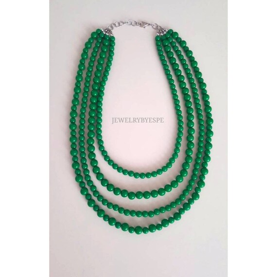 kelly green necklace