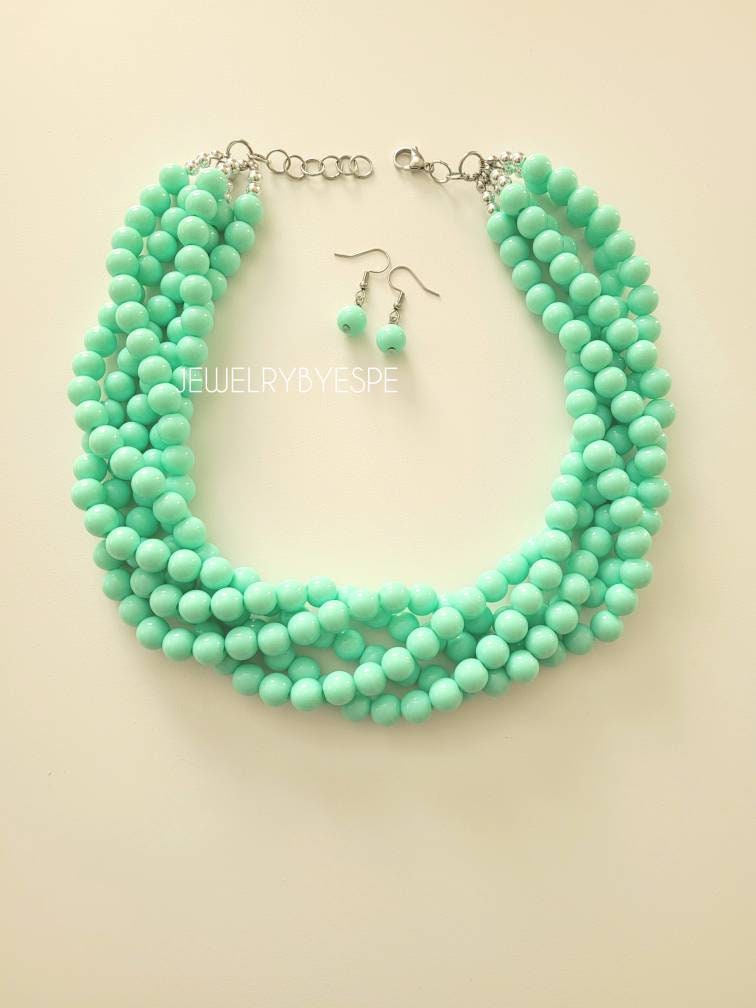 Women’s Peppermint Green Chunky Bead Choker Necklace