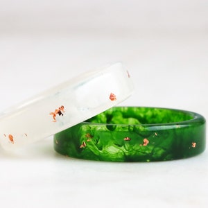 Set of Two Green White Resin Rings with Gold/Silver/Copper Flakes, Couples Jewelry, Mother's Day Gift