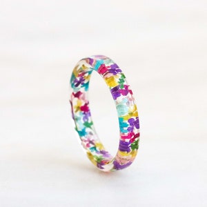 Thin Resin Ring With Dried Multicolor Flowers - Clear Ring with Mint, Yellow, Pink Blue Flowers - Nature Lover Gift