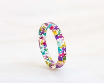 Thin Resin Ring With Dried Multicolor Flowers - Clear Ring with Mint, Yellow, Pink Blue Flowers - Nature Lover Gift