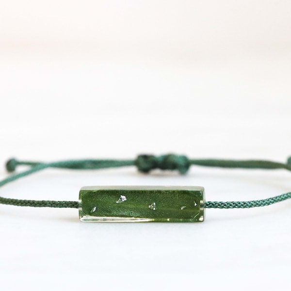 Pendant Bracelet with Real Dried Olive Leaves Inside, Textile Cord Bracelet, Resin Pendant, Friendship Gift, Christmas Gift, Green Bracelet