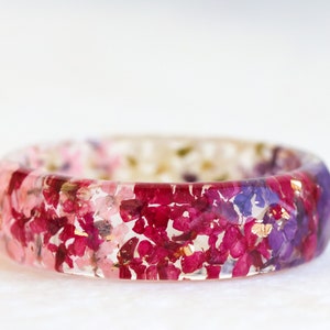Resin Ring with Pressed Pink, Purple, White Queen Anne's Lace Flowers and Silver/Gold/Copper Flakes, Faceted Ring image 4