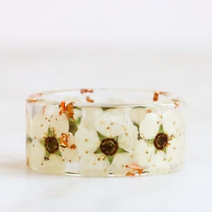 Resin Ring with Ivory Spiraea Flowers and Gold/Silver/Copper Flakes, Real Flowers Inside, Nature Inspired Jewelry, Floral Band