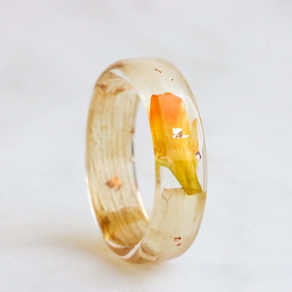Daffodil Resin Ring With Real Petals and Gold/Silver/Copper Flakes Inside, Nature Inspired Floral Jewelry, Handmade Jewelry