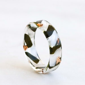 Nature Resin Ring with Dried Green White Petals and Gold/Silver/Copper Flakes - Nature Inspired Jewelry