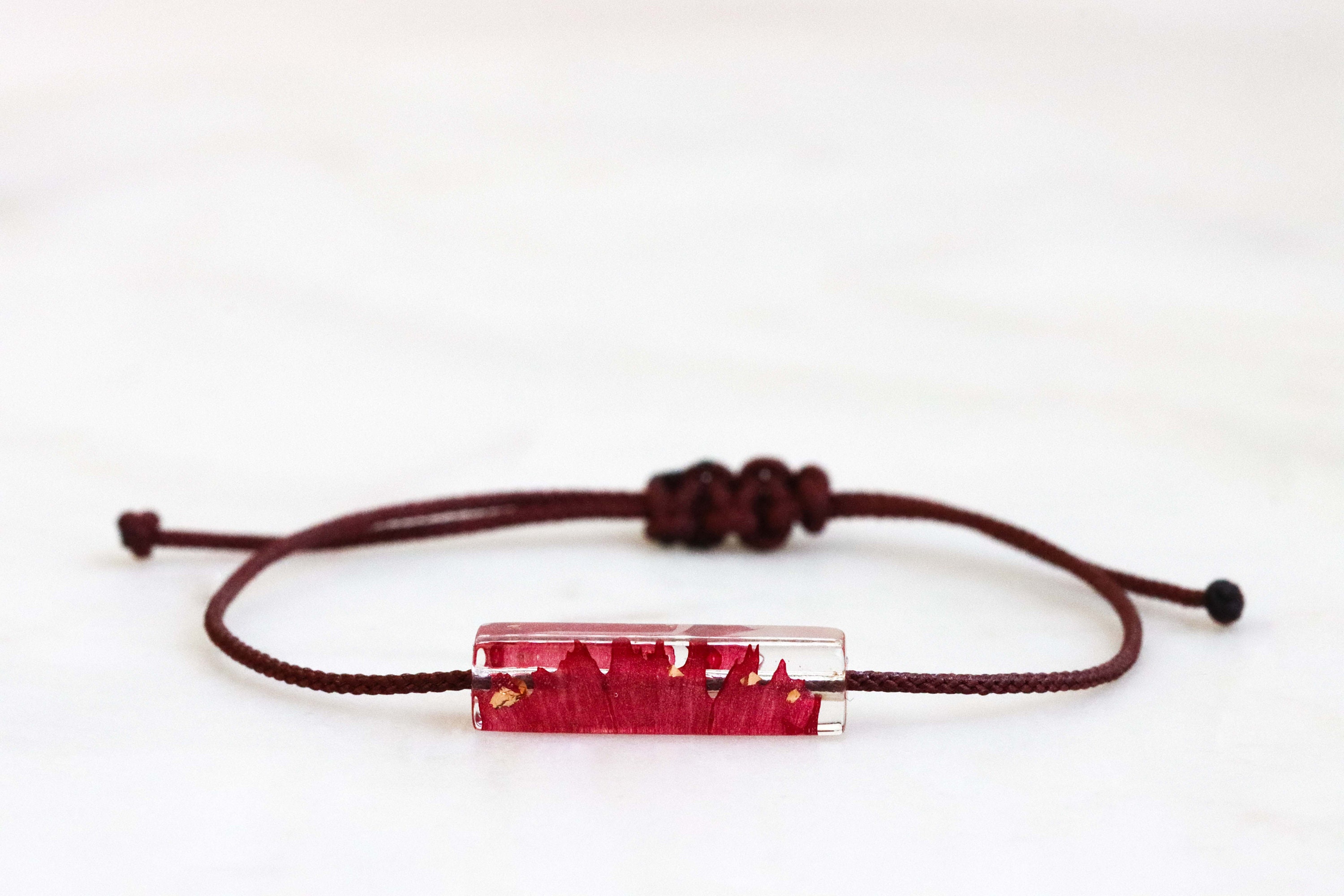 Carnation Pendant Bracelet, Real Flower Petal, Textile Cord Bracelet, Friendship Gift, Red Bracelet, Nature Inspired Gift
