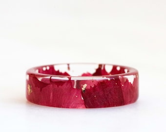 Red Carnation Ring, Resin Band with Real Petals and Gold/Silver/Copper Flakes, Transparent Band, Mother's Day Gift, Spring Gift