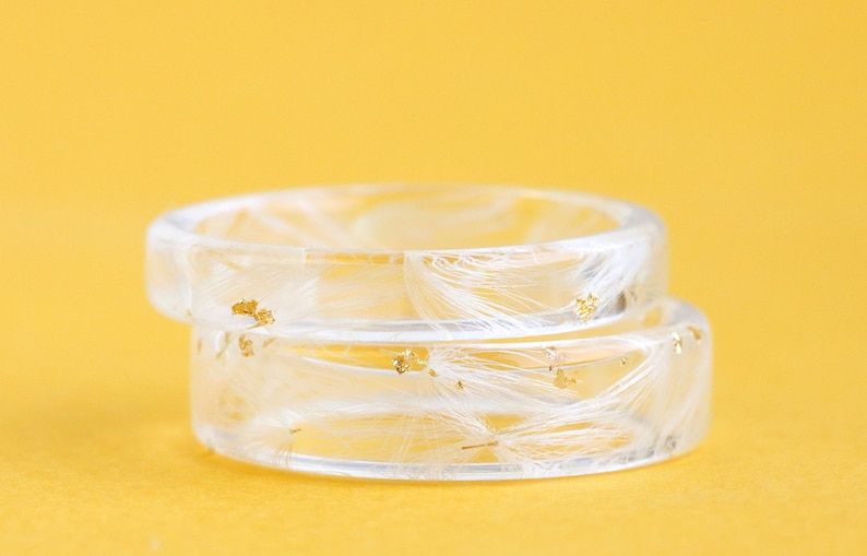 Thin Resin Ring With Dandelion Petals and Gold/Silver/Copper Flakes, Nature Inspired Resin Jewellery, Floral Gift, Make a Wish Jewelry image 9