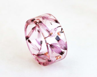 Bague en résine rose avec fleurs pressées et flocons or/argent/cuivre, large bague rose, bijoux inspirés de la nature, meilleur cadeau floral