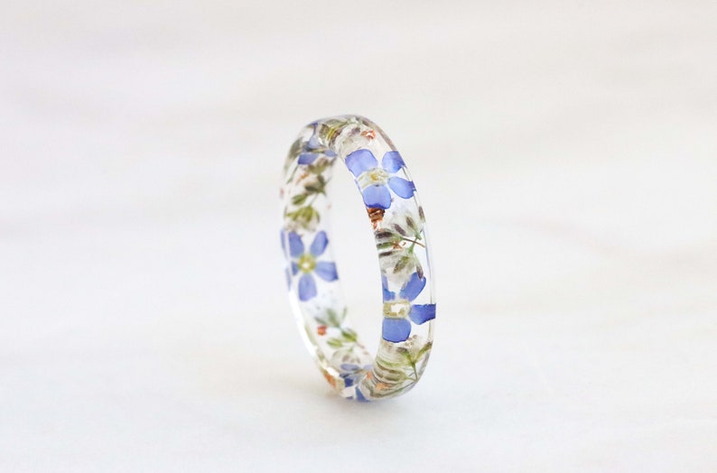 Floral Resin Ring, Clear Resin Ring Band with Pressed Forget-Me-Not and Gypsophila Flowers Inside, Stackable Ring, Christmas Gift image 2