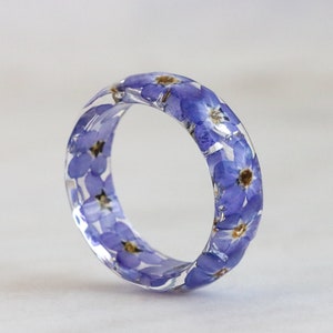 Floral Ring With Forget-Me-Not Flowers, Resin Jewelry, Faceted Ring with Tiny Flowers, Nature Lover Gift, Mother's Day Gift image 5