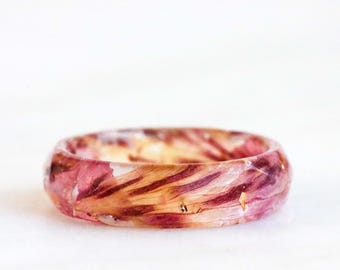 Faceted Resin Ring with Real Pressed Flower Petals, Pink & Gold Tones, Handmade Botanical Jewelry