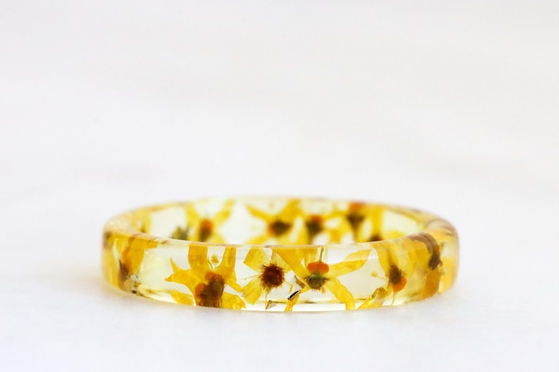 Thin Resin Ring With Yellow Flowers and Gold/Silver/Copper Flakes, Nature Inspired Resin Jewellery, Mother's Day Gift, Stackable Ring image 1