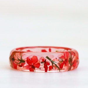 Red Floral Ring, Faceted Resin Ring with Real Flowers and Leaves and Gold/Silver/Copper Flakes, Nature Inspired Jewelry, Holiday Gift