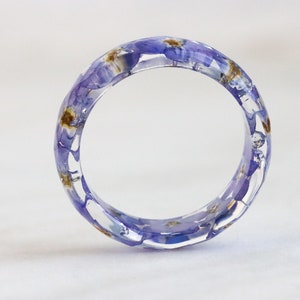 Floral Ring With Forget-Me-Not Flowers, Resin Jewelry, Faceted Ring with Tiny Flowers, Nature Lover Gift, Mother's Day Gift image 6