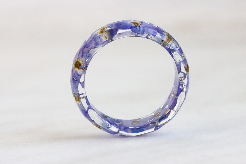 Floral Ring With Forget-Me-Not Flowers, Resin Jewelry, Faceted Ring with Tiny Flowers, Nature Lover Gift, Mother's Day Gift image 6